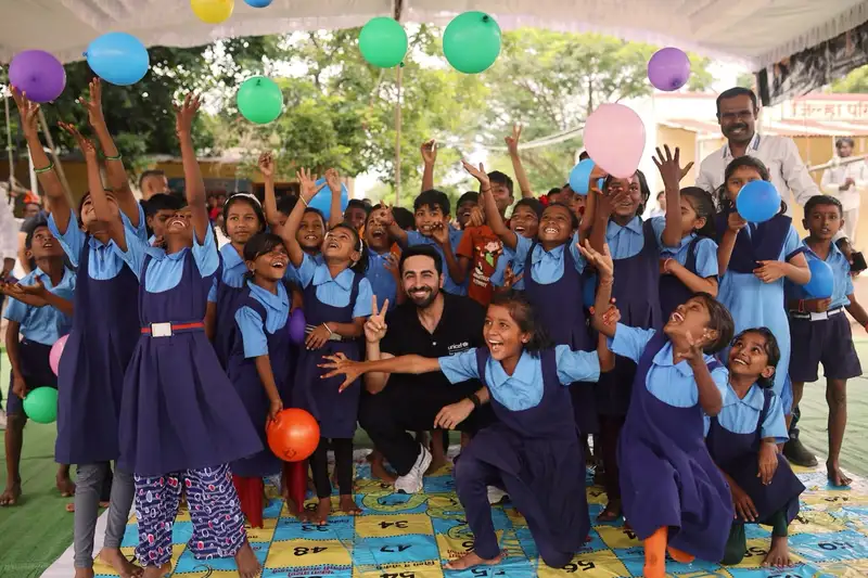 Children in Jalna, Maharashtra, supported through UNICEF’s kinship and community care programme for seasonal migrant families.